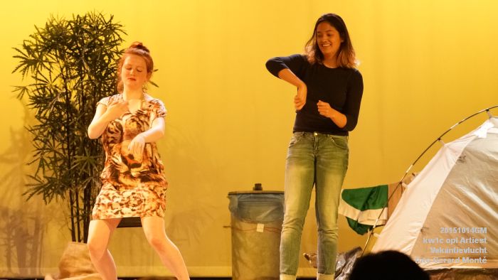 DSC05413- kw1c opleiding Artiest - voorstelling Vakantievlucht - 14okt2015 - foto GerardMontE web