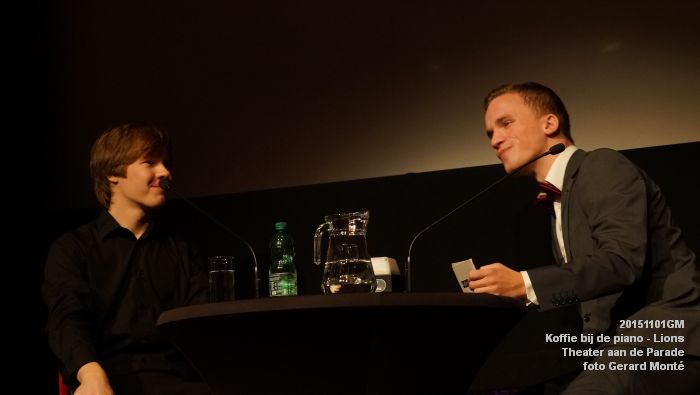 DSC09288- Koffie bij de piano - Lions club - Theater aan de Parade - 1nov2015 - foto GerardMontE web