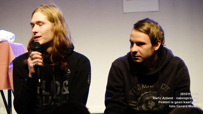 DSC04056- Kw1c Artiest - Pesten is geen kaartspel - nabespreking - 11nov2015 - foto GerardMontE web