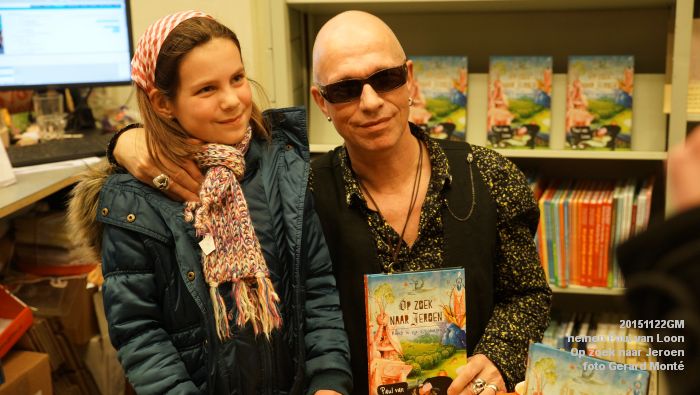 DSC03816- heinen Paul van Loon Op zoek naar Jeroen - 22nov2015 - foto GerardMontE web DSC03816- heinen Paul van Loon Op zoek naar Jeroen - 22nov2015 - foto GerardMontE web