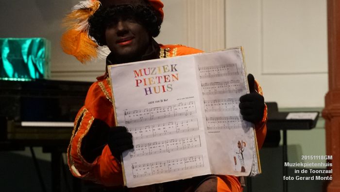 DSC02397- Muziekpietenhuis in de Toonzaal - 18nov2015 - GerardMontE web