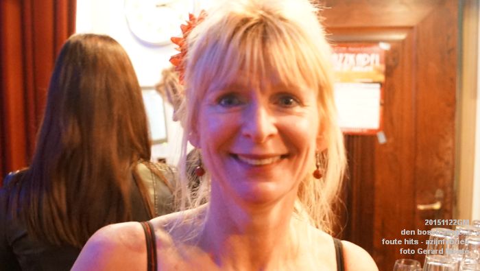 DSC03842- den bosch zingt foute hits 2 azijnfabriek - 22nov2015 - foto GerardMontE web