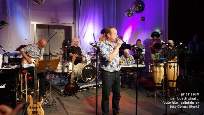 DSC03859- den bosch zingt foute hits 2 azijnfabriek - 22nov2015 - foto GerardMontE web