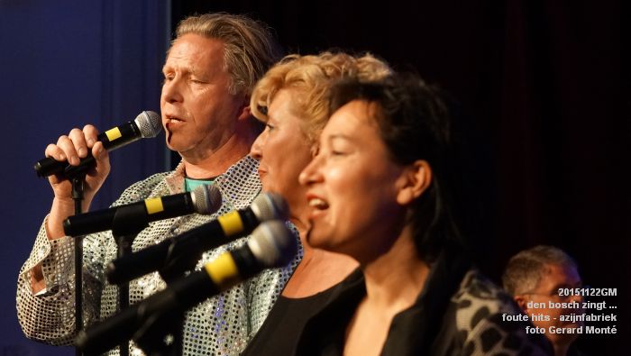 DSC03878- den bosch zingt foute hits 2 azijnfabriek - 22nov2015 - foto GerardMontE web