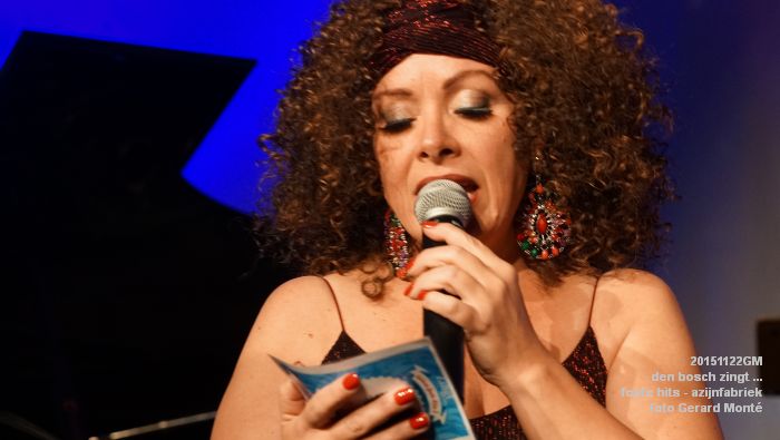 DSC03897- den bosch zingt foute hits 2 azijnfabriek - 22nov2015 - foto GerardMontE web