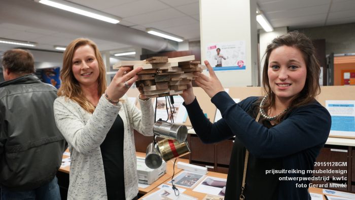 DSC04827- Prijsuitreiking ontwerpwedstrijd meubeldesign kw1c  - 28nov2015 - foto GerardMontE web