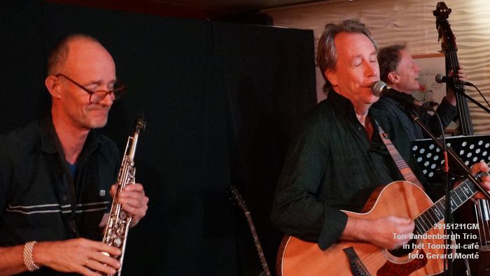 DSC06737- Ton Vandenbergh Trio in de Toonzaal - 10dec2015 - foto GerardMontE web