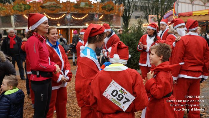 DSC07043- Santa Fun Run JC-dePoort - Boschwinterparadijs - 13dec2015 - foto GerardMontE web