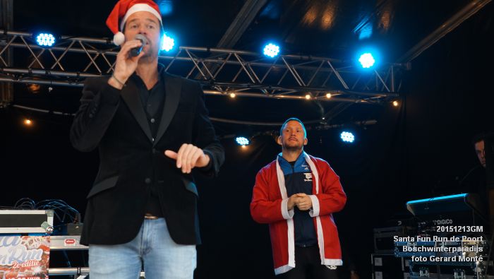 DSC07045- Santa Fun Run JC-dePoort - Boschwinterparadijs - 13dec2015 - foto GerardMontE web