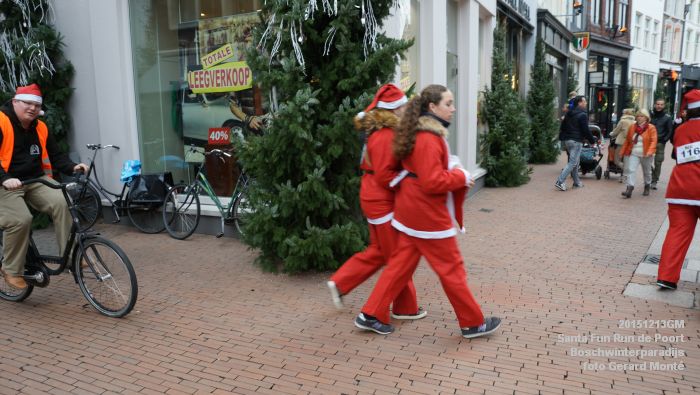 DSC07087- Santa Fun Run JC-dePoort - Boschwinterparadijs - 13dec2015 - foto GerardMontE web