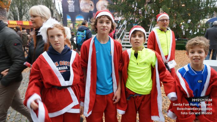 DSC07114- Santa Fun Run JC-dePoort - Boschwinterparadijs - 13dec2015 - foto GerardMontE web