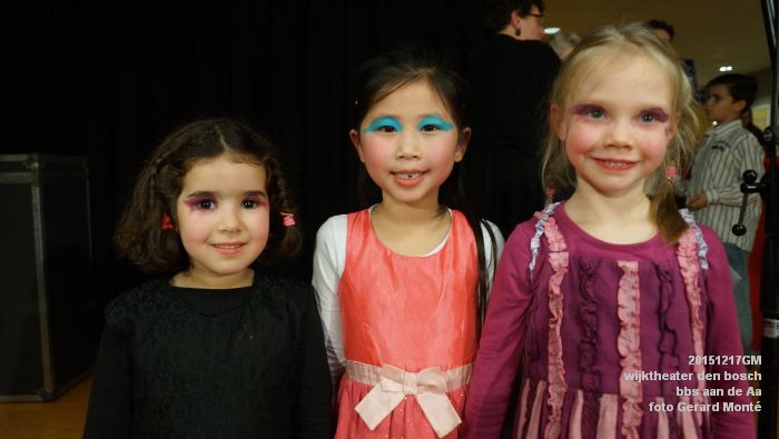 DSC08309-DSC08373- wijktheater den bosch bbs aan de Aa - 17dec2015 - foto GerardMontE web
