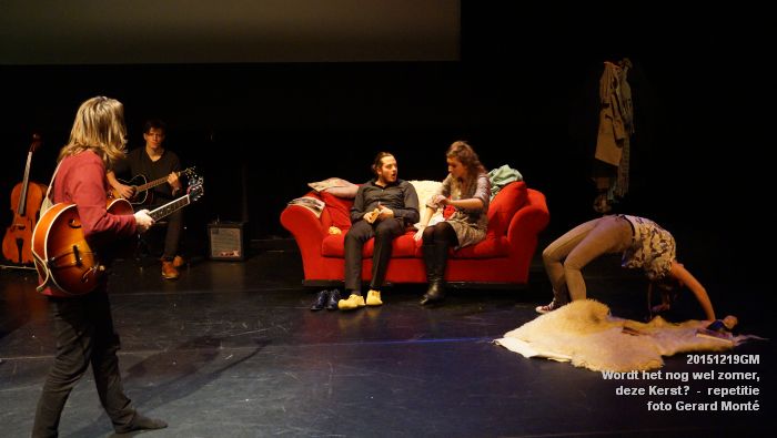 DSC08542- doorloop Wordt het nog wel zomer  deze Kerst - ThadP - 19dec2015 - foto GerardMontE web