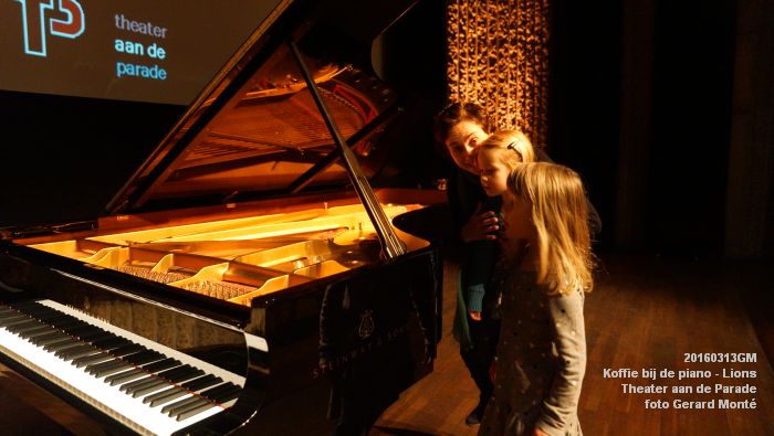 DSC09835- Koffie bij de piano - Lions club - Theater aan de Parade - 13maart2016 - foto GerardMontE web DSC09835- Koffie bij de piano - Lions club - Theater aan de Parade - 13maart2016 - foto GerardMontE web