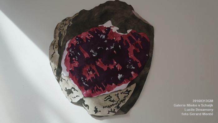 DSC09941- Galerie Mieke van Schaijk - An Uneasy Cessation of all Things - Lucile Desamory - 13maart2016 - foto GerardMontE web DSC09941- Galerie Mieke van Schaijk - An Uneasy Cessation of all Things - Lucile Desamory - 13maart2016 - foto GerardMontE web