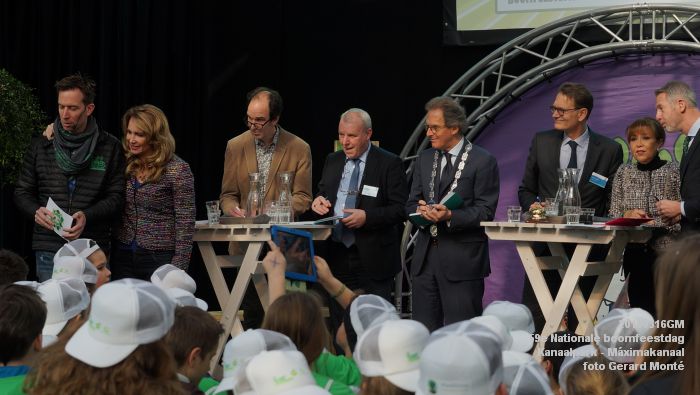 DSC00175- Nationale boomfeestdag - Kanaalpark Maximakanaal- 16maart2016 - foto GerardMontE web