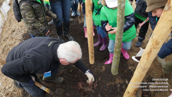 DSC00290- Nationale boomfeestdag - Kanaalpark Maximakanaal- 16maart2016 - foto GerardMontE web
