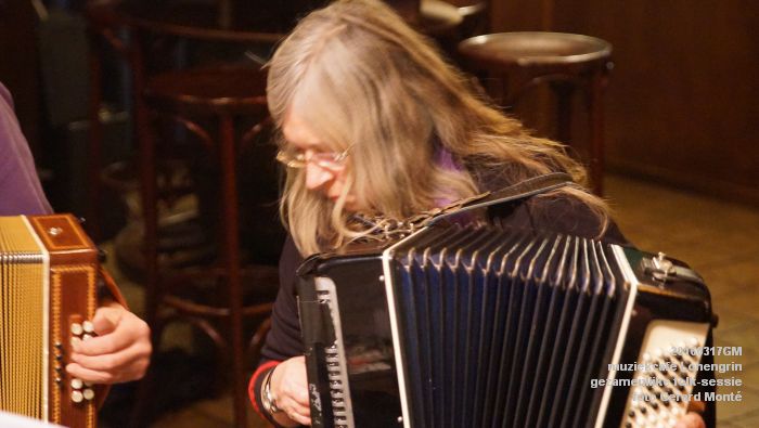DSC00649- muziekcafe Lohengrin - folk-sessie - 17maart2016 - foto GerardMontE web
