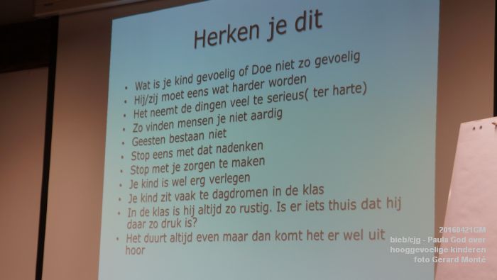 fDSC02670- bieb bovenkamer - Paula God  hooggevoelige kinderen - 21april2016 - foto GerardMontE web