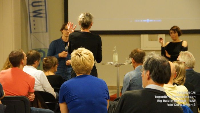 gDSC01396- RUW db Tegenlicht meet up_ Slimme steden - Big Data in de stad - 21juni2016 - foto GerardMontE web gDSC01396- RUW db Tegenlicht meet up_ Slimme steden - Big Data in de stad - 21juni2016 - foto GerardMontE web