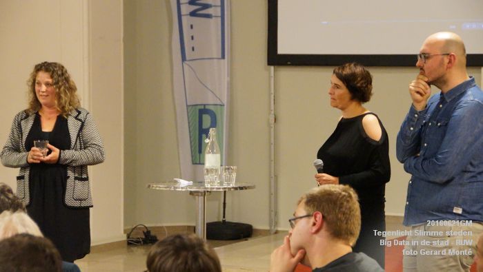 gDSC01413- RUW db Tegenlicht meet up_ Slimme steden - Big Data in de stad - 21juni2016 - foto GerardMontE web gDSC01413- RUW db Tegenlicht meet up_ Slimme steden - Big Data in de stad - 21juni2016 - foto GerardMontE web