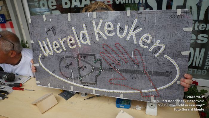 DSC09523- Minister Bert Koenders bezoekt Boschveld - de hele wereld in een wijk - 21mei2016 - foto GerardMontE web