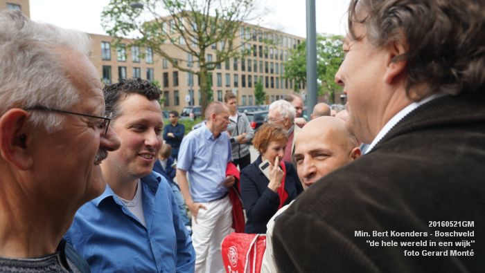 DSC09568- Minister Bert Koenders bezoekt Boschveld - de hele wereld in een wijk - 21mei2016 - foto GerardMontE web