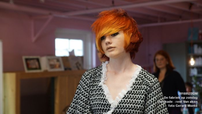 fDSC00045- De fabriek op zondag - Tramkade - 22mei2016 - foto GerardMontE web