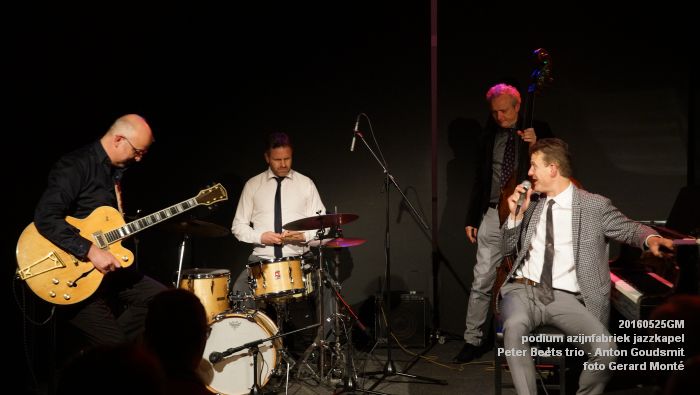fDSC00259- azijnfabriek jazzkapel - Peter Beets trio & Anton Goudsmit - 25mei2016 - foto GerardMontE web fDSC00259- azijnfabriek jazzkapel - Peter Beets trio & Anton Goudsmit - 25mei2016 - foto GerardMontE web