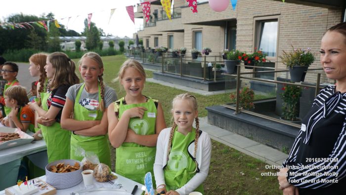 DSC03816- Orthen-links Villa Orthen Adelheidplein - onthulling kunstwerk Mus Mollige Molly - 2juli2016 - foto GerardMontE web
