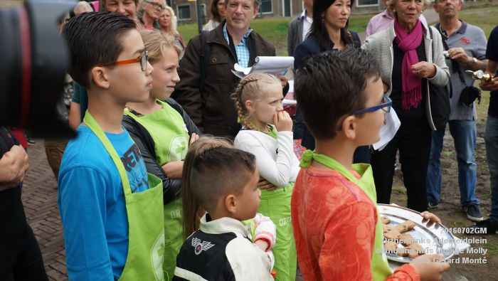 DSC03898- Orthen-links Villa Orthen Adelheidplein - onthulling kunstwerk Mus Mollige Molly - 2juli2016 - foto GerardMontE web