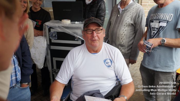 DSC03912- Orthen-links Villa Orthen Adelheidplein - onthulling kunstwerk Mus Mollige Molly - 2juli2016 - foto GerardMontE web