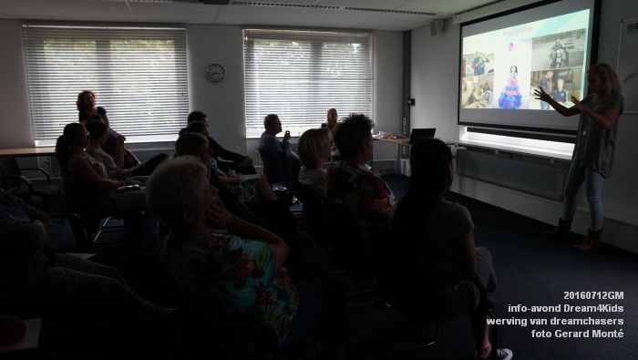 DSC05697- info-avond van Dream4Kids - werving dreamchasers - perron-3- 12juli2016 - foto GerardMontE web