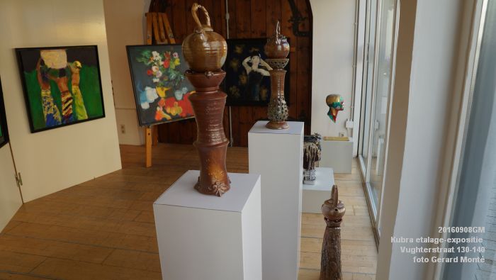 eDSC02137- stichting Kubra etalage-expositie vughterstraat 130-140 - 8september2016 - foto GerardMontE web eDSC02137- stichting Kubra etalage-expositie vughterstraat 130-140 - 8september2016 - foto GerardMontE web