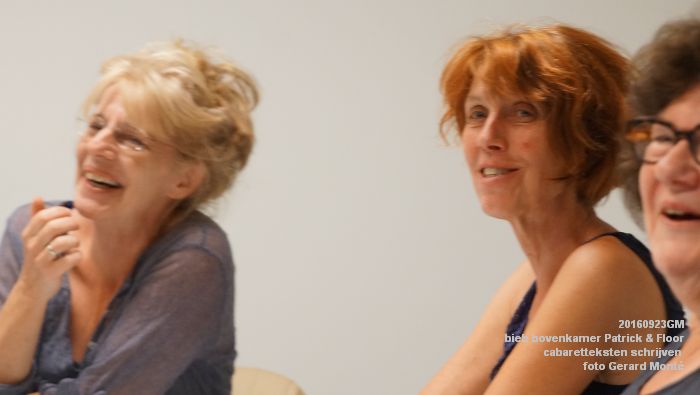 DSC05257- bieb bovenkamer workshop cabaretteksten schrijven Patrick en Floor - 23september2016 -  foto GerardMontE web