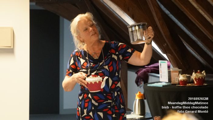 DSC06002- bieb bovenkamer MaandagMiddagMatinee - Koffie thee chocolade - 26september2016 -  foto GerardMontE web