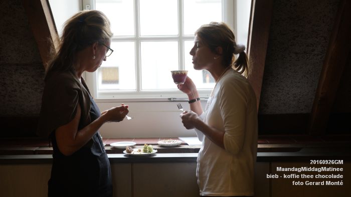 DSC06022- bieb bovenkamer MaandagMiddagMatinee - Koffie thee chocolade - 26september2016 -  foto GerardMontE web