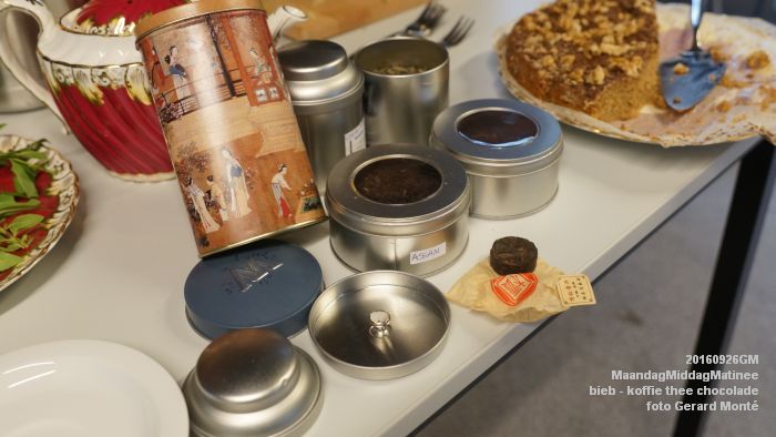 DSC06027- bieb bovenkamer MaandagMiddagMatinee - Koffie thee chocolade - 26september2016 -  foto GerardMontE web