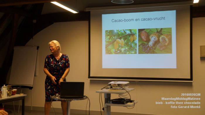 DSC06057- bieb bovenkamer MaandagMiddagMatinee - Koffie thee chocolade - 26september2016 -  foto GerardMontE web