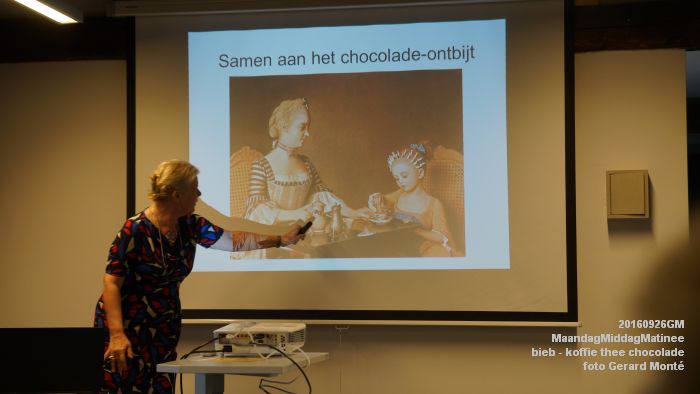 DSC06070- bieb bovenkamer MaandagMiddagMatinee - Koffie thee chocolade - 26september2016 -  foto GerardMontE web