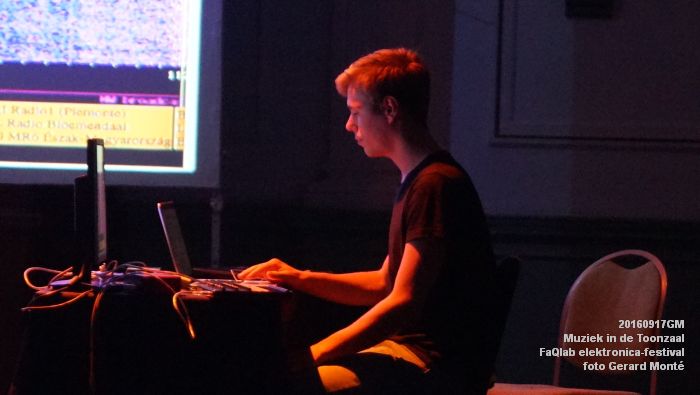DSC04255- Muziek in de Toonzaal - FaQlab elektronica = 17september2016 -  foto GerardMontE web