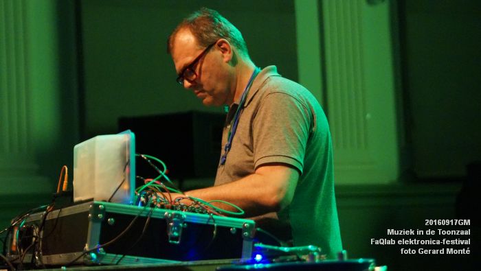 DSC04301- Muziek in de Toonzaal - FaQlab elektronica = 17september2016 -  foto GerardMontE web