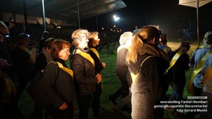 DSC04875-DSC05027- voorstelling Fanfari Bombari - generale repetitiefotos Biezenmortel- 22september2016 -  foto GerardMontE web
