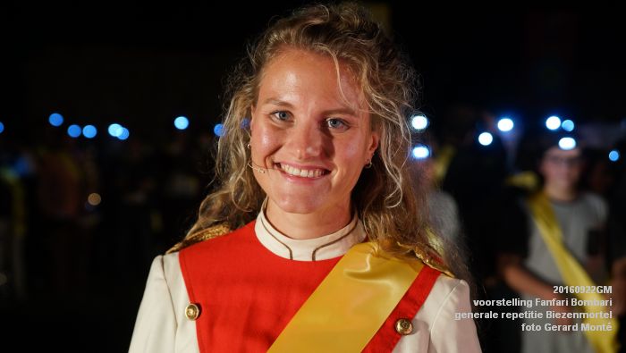 DSC04983- voorstelling Fanfari Bombari - generale repetitiefotos Biezenmortel- 22september2016 -  foto GerardMontE web