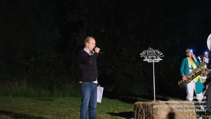 DSC04993- voorstelling Fanfari Bombari - generale repetitiefotos Biezenmortel- 22september2016 -  foto GerardMontE web