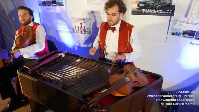 DSC07342- Zwanenbroedersrally - Parade en Zwanenbroedershuis - 1oktober2016 -  foto GerardMontE web