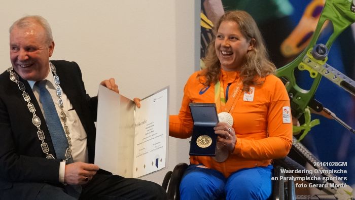 DSC02369- Waardering stadsbestuur Olympische en Paralympische sporters.- 28oktober2016 - foto GerardMontE web DSC02369- Waardering stadsbestuur Olympische en Paralympische sporters.- 28oktober2016 - foto GerardMontE web