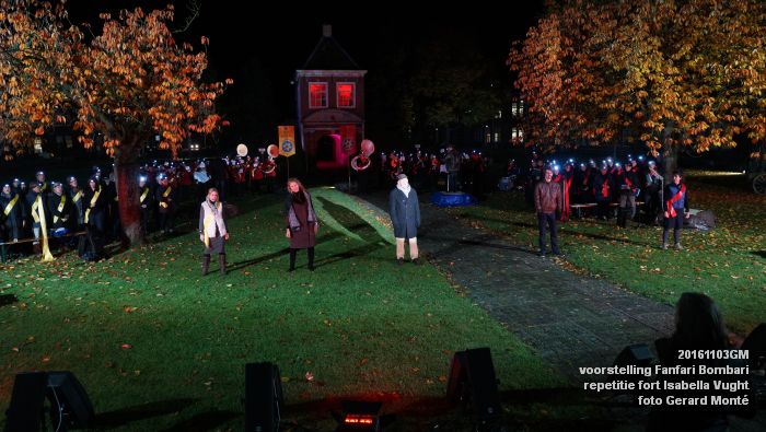 DSC03171- voorstelling Fanfari Bombari - gen repetitiefotos fort Isabella Vught - 3november2016 - foto GerardMontE web DSC03171- voorstelling Fanfari Bombari - gen repetitiefotos fort Isabella Vught - 3november2016 - foto GerardMontE web