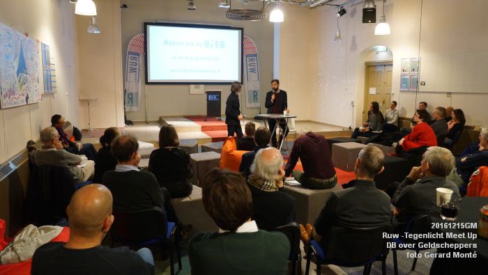 DSC02777- Ruw -Tegenlicht Meet Up Den Bosch over Geldscheppers - 15december2016 - foto GerardMontE web