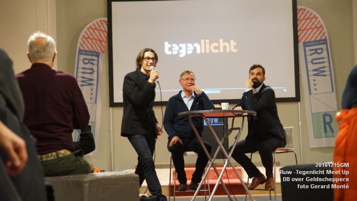 DSC02811- Ruw -Tegenlicht Meet Up Den Bosch over Geldscheppers - 15december2016 - foto GerardMontE web
